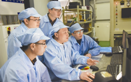 江西重獎江風(feng)益糰隊1000萬(wan)